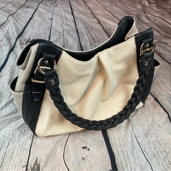 Apt. 9 Cream Colored Shoulder Bag - Picture 7 of 13